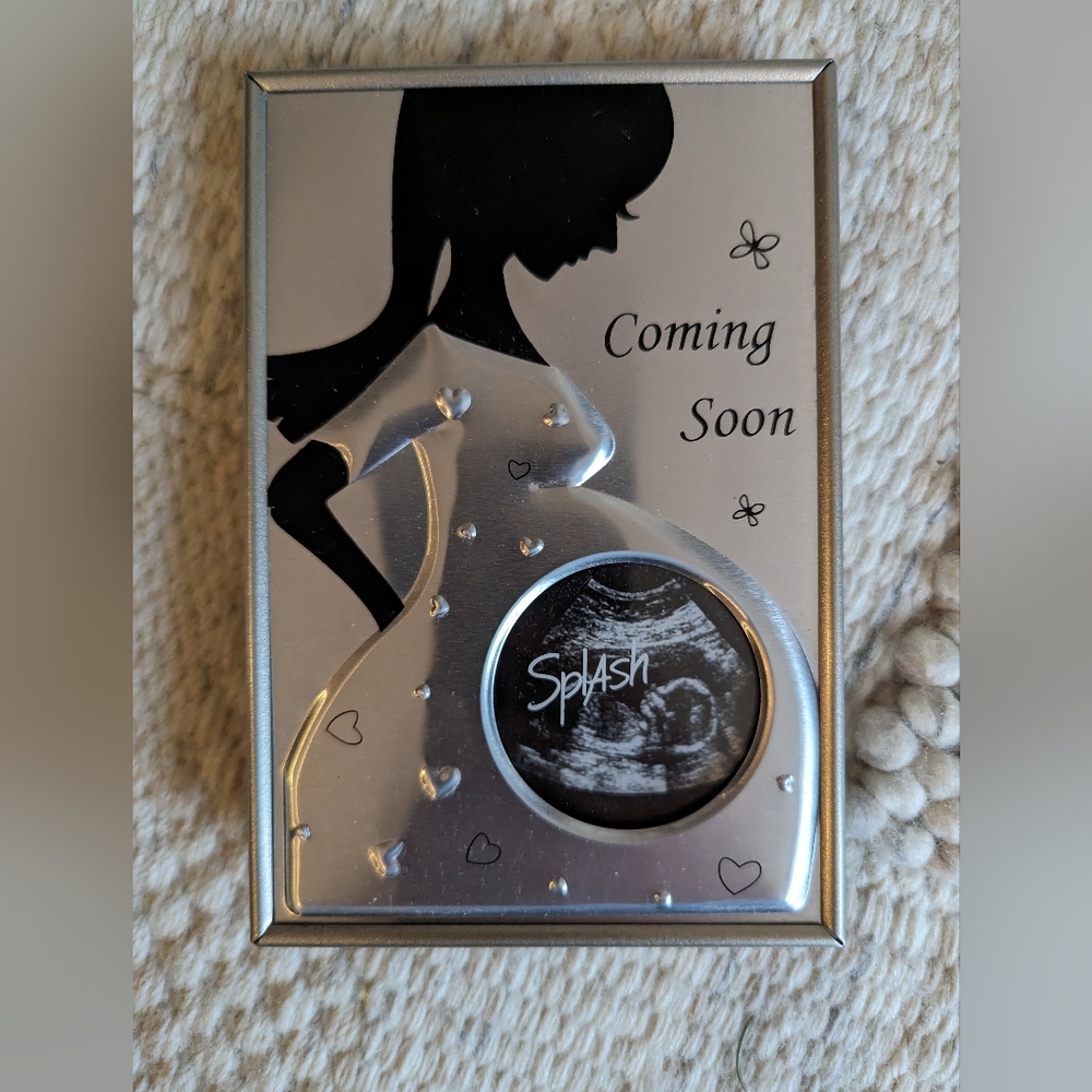 Maternity photo frame